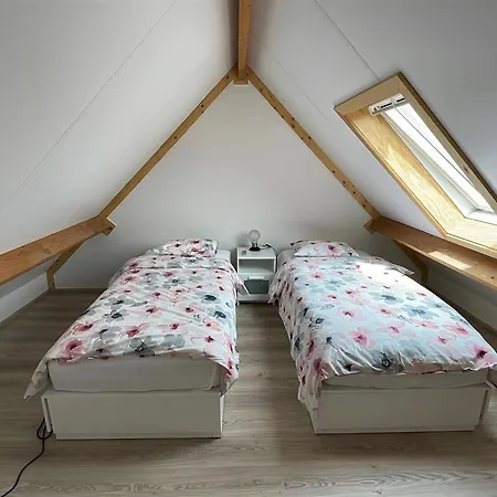 Holiday home Charming Polder House With Garden, Cleaning Included