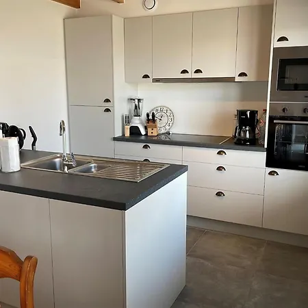 Charming Polder House With Garden, Cleaning Included Holiday home *
